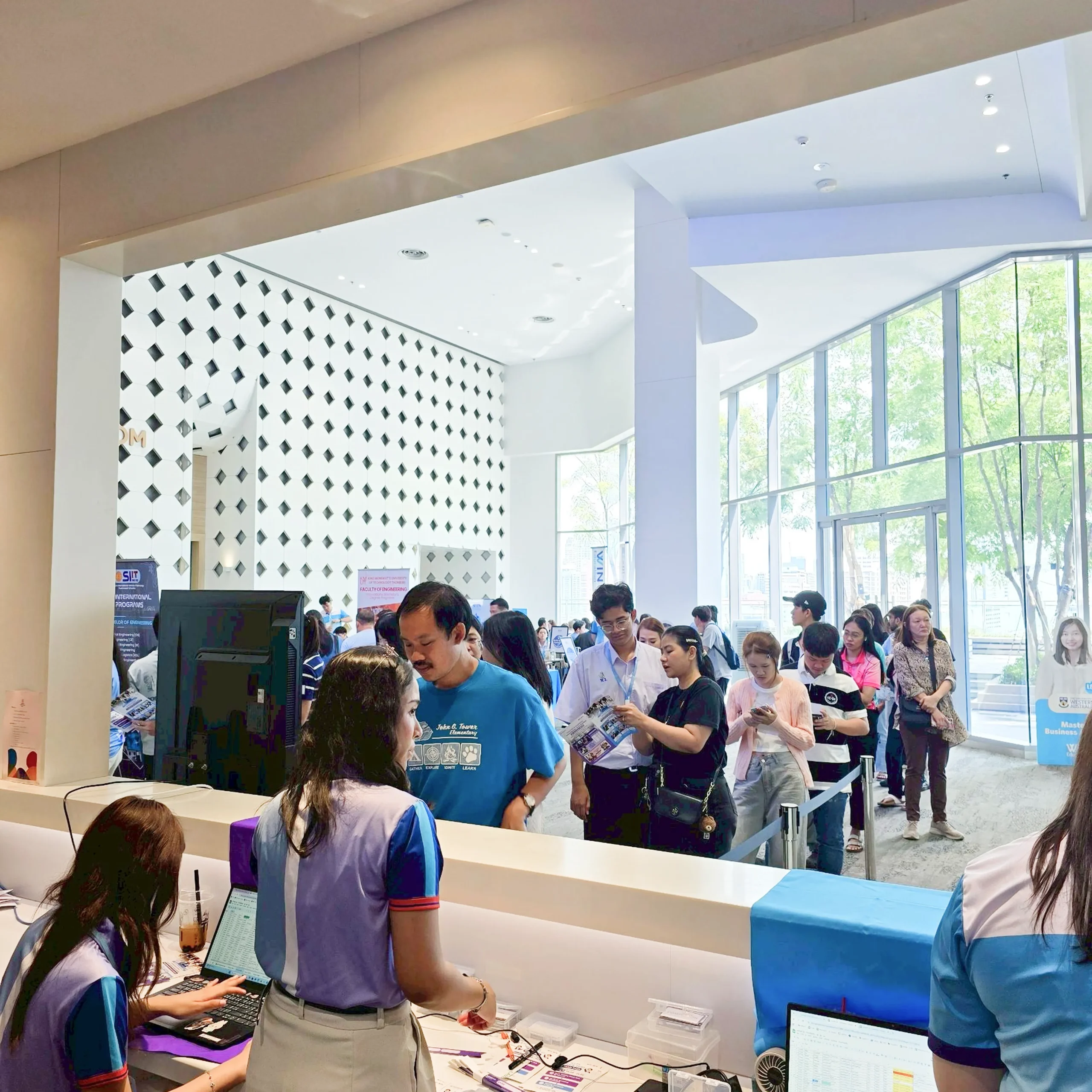 Frame 1000009174_1_11zon